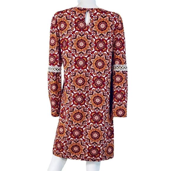 Harlow & Rose Long Sleeve Shift Dress - Picture 7 of 10